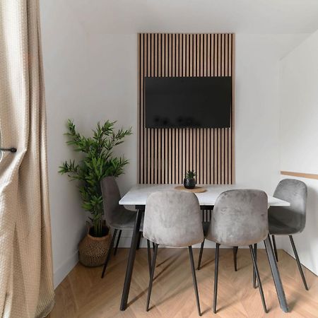 Residence Serbie - Appartements Design Et Climatises En Centre Ville 비시 외부 사진
