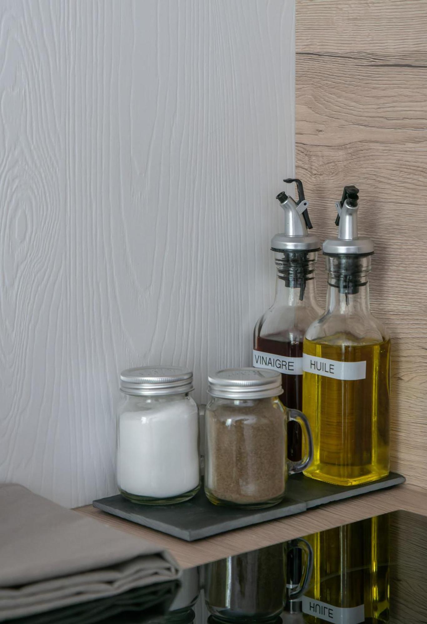 Residence Serbie - Appartements Design Et Climatises En Centre Ville 비시 외부 사진