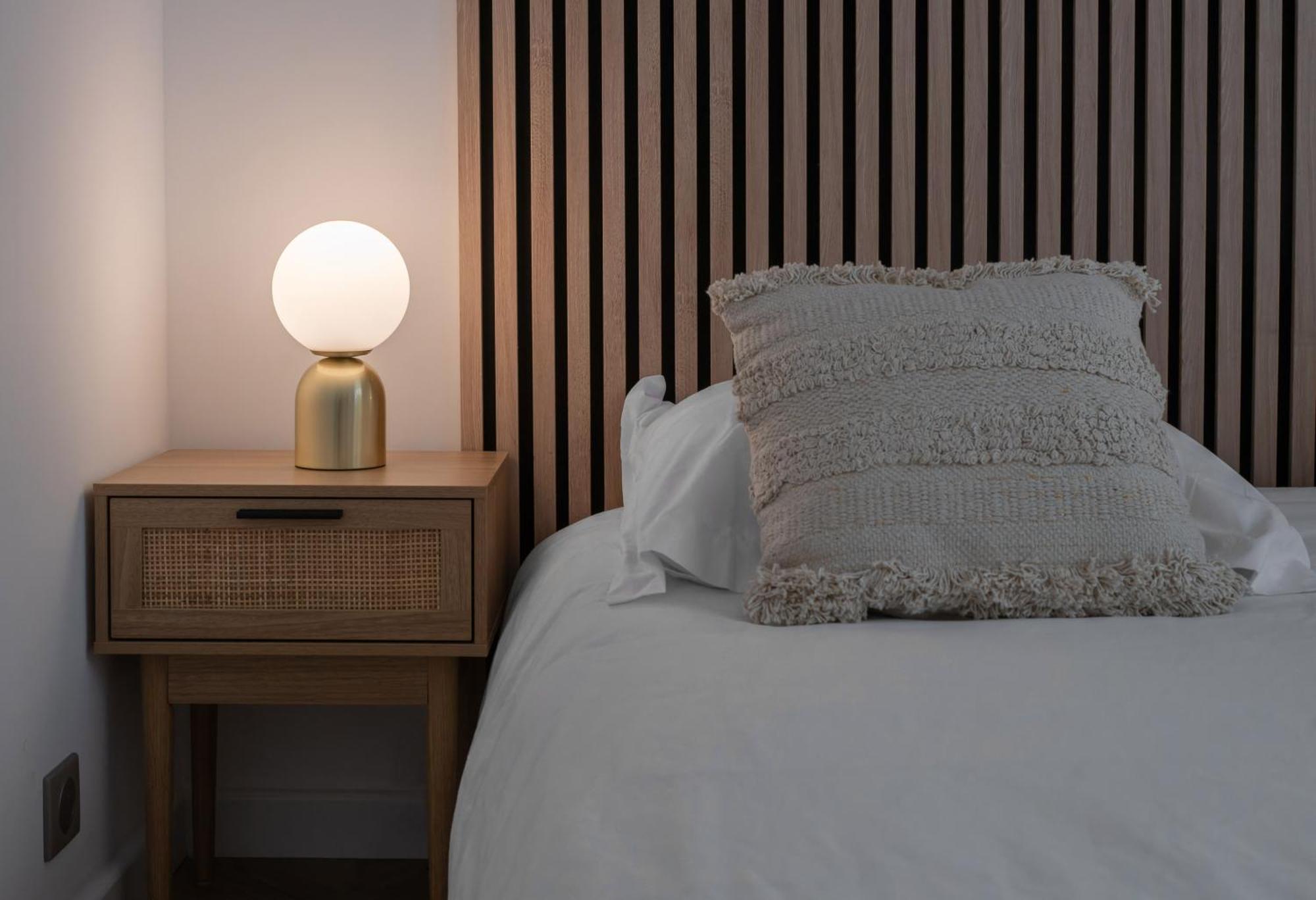 Residence Serbie - Appartements Design Et Climatises En Centre Ville 비시 외부 사진