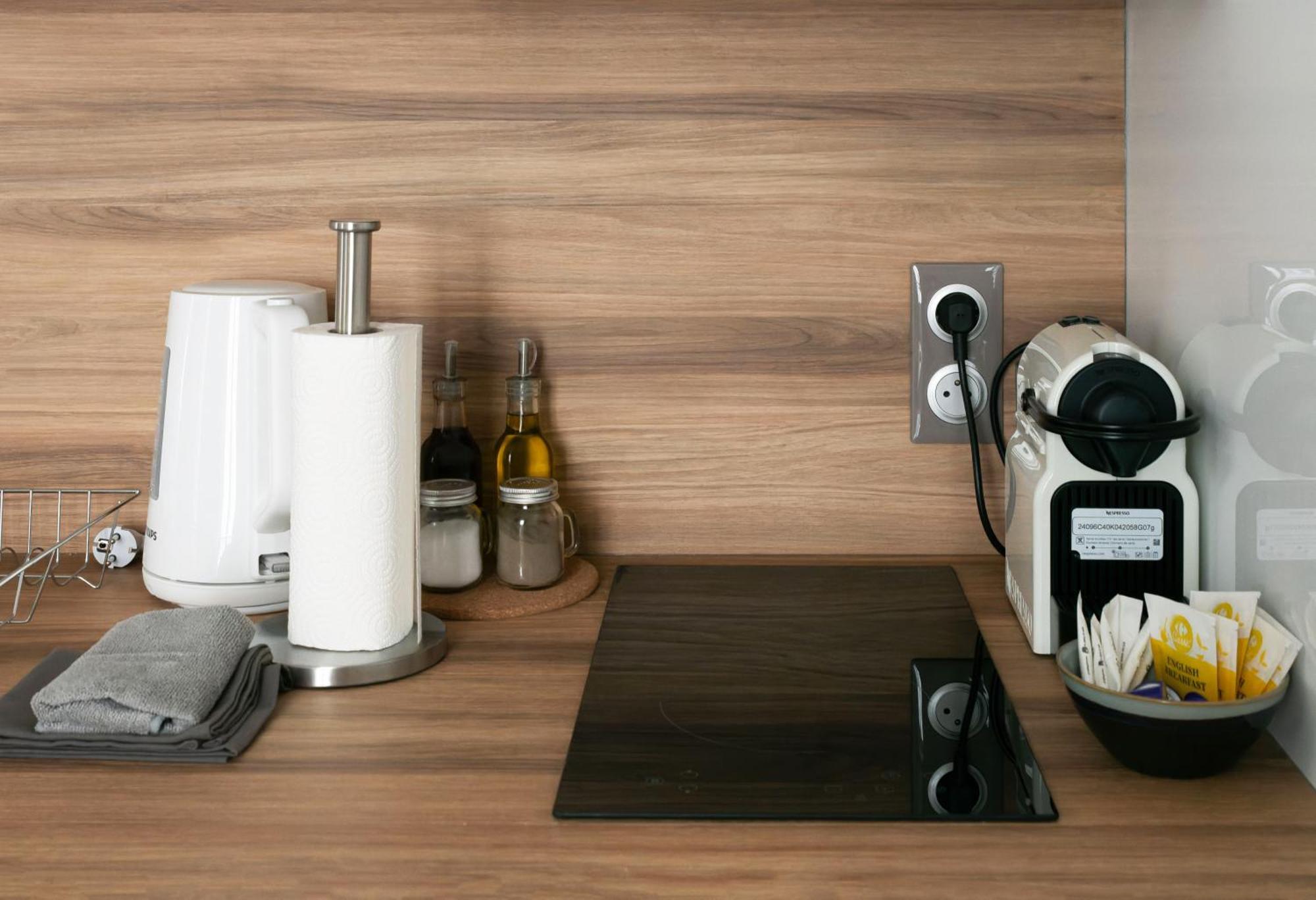 Residence Serbie - Appartements Design Et Climatises En Centre Ville 비시 외부 사진